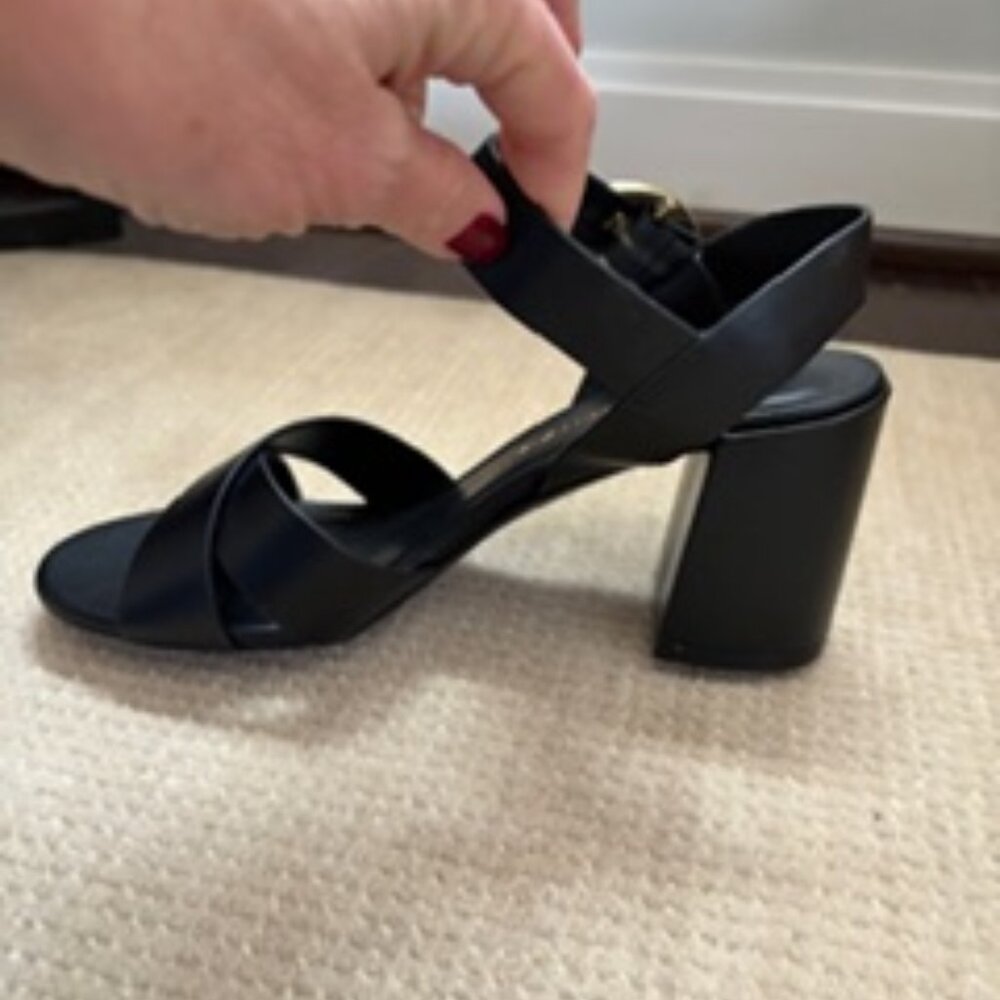 Stuart Weitzman black leather strappy sandals, Size 37